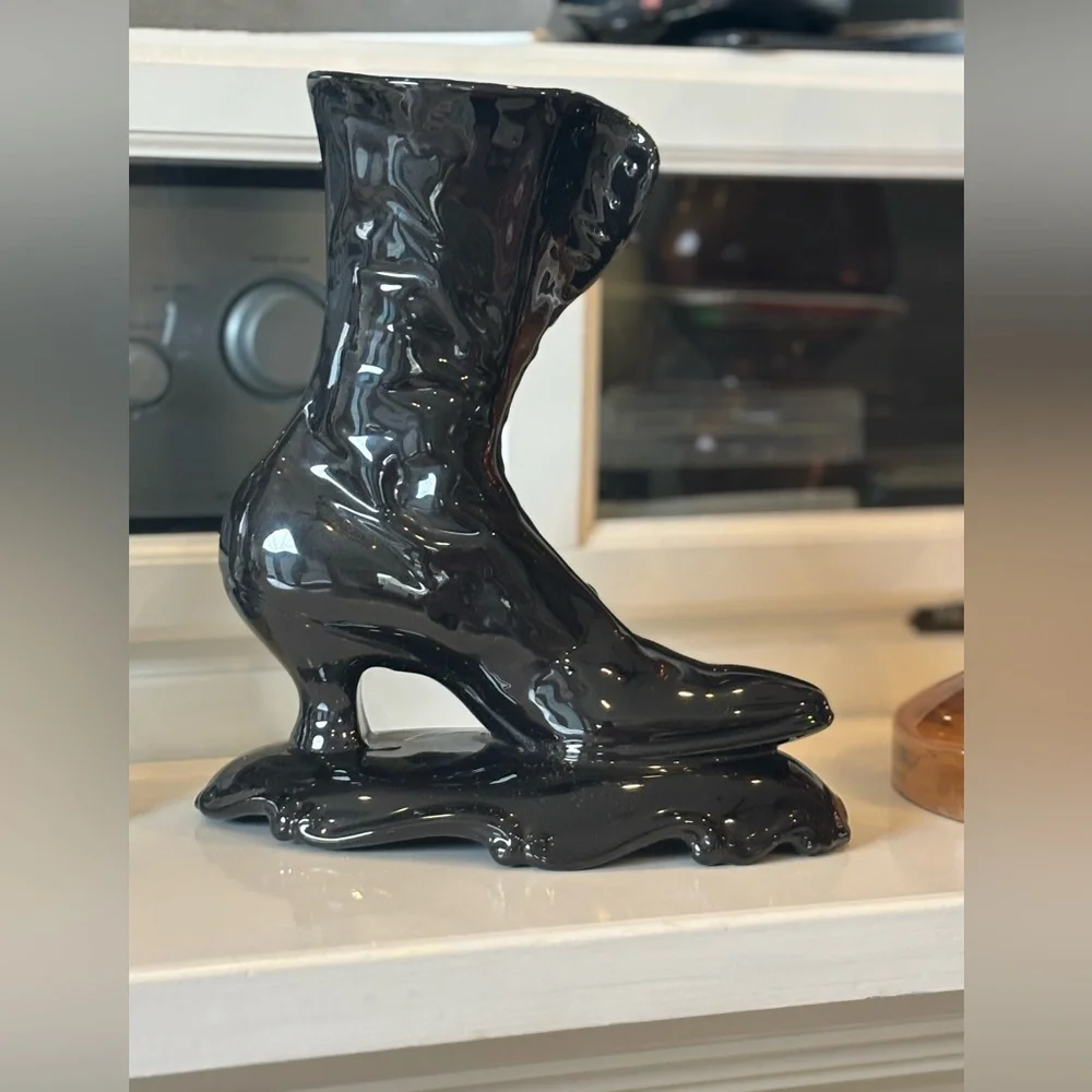 Vintage Atlantic Mold Boot Vase. Black 11”T Planter | Victorian | Gothic. EUC - Picture 2 of 10